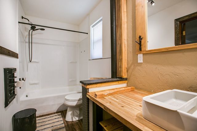 202 Sharp Avenue, Ballinger, TX 76821