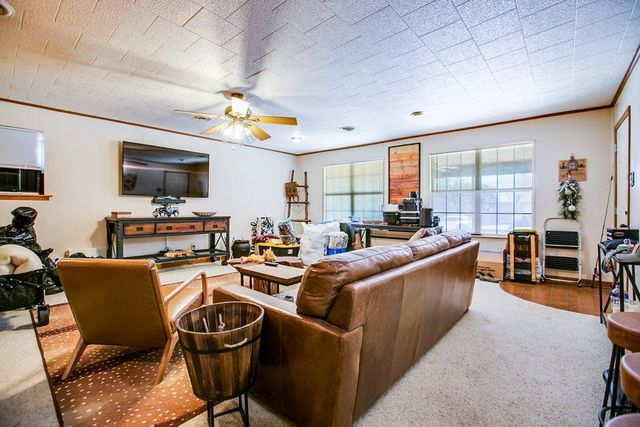 202 Sharp Avenue, Ballinger, TX 76821