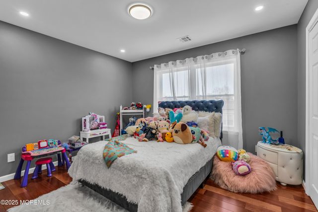 315 Parisen Avenue, Bayville, NJ 08721