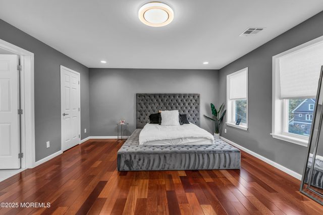 315 Parisen Avenue, Bayville, NJ 08721