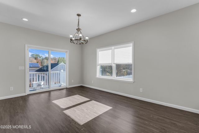 315 Parisen Avenue, Bayville, NJ 08721