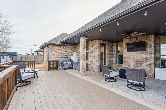 5812 Ledgestone Drive, Mustang, OK 73064