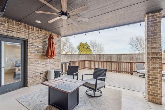 5812 Ledgestone Drive, Mustang, OK 73064