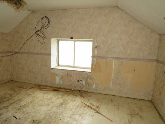 2888 Cherry St, Bethel Park, PA 15102