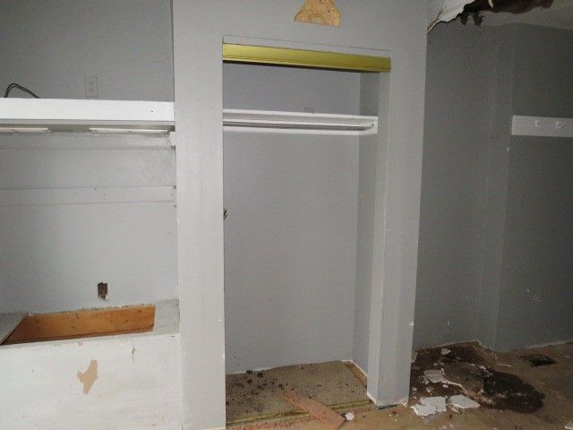 2888 Cherry St, Bethel Park, PA 15102