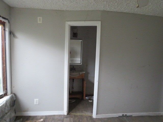 2888 Cherry St, Bethel Park, PA 15102