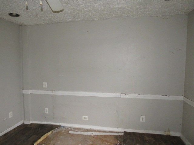 2888 Cherry St, Bethel Park, PA 15102