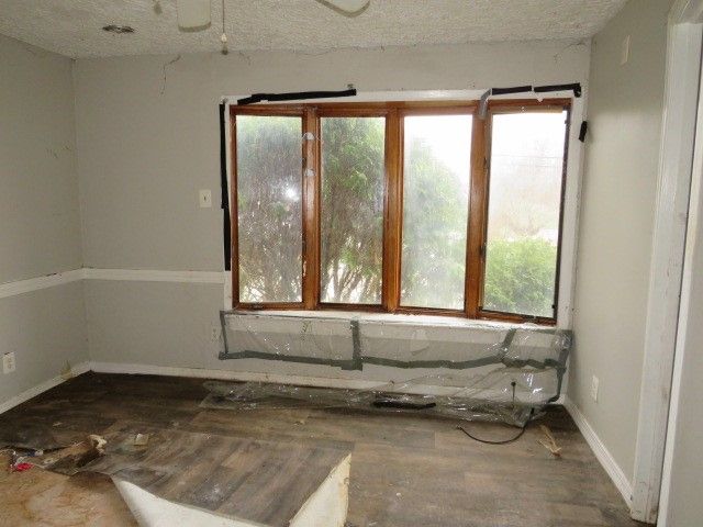 2888 Cherry St, Bethel Park, PA 15102