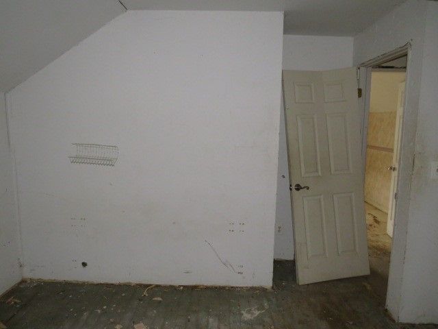 2888 Cherry St, Bethel Park, PA 15102