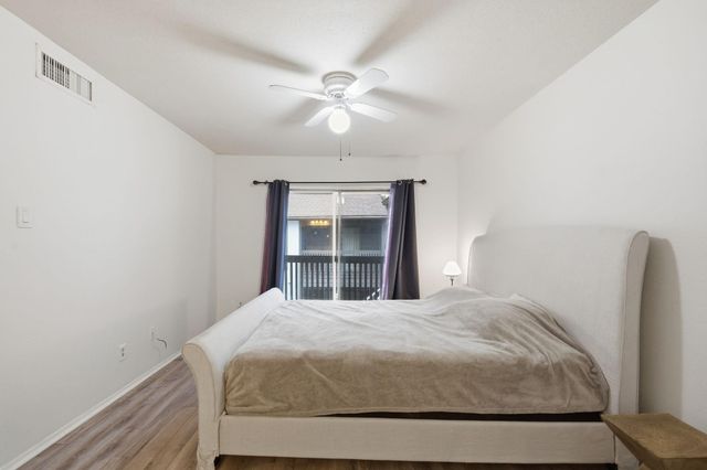 2601 S Braeswood Boulevard 1304, Houston, TX 77025