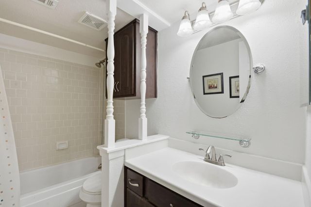 2601 S Braeswood Boulevard 1304, Houston, TX 77025