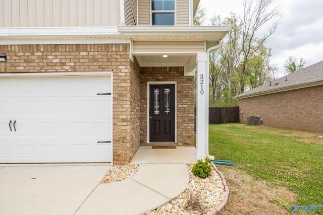 3210 Northfield Lane, Huntsville, AL 35805