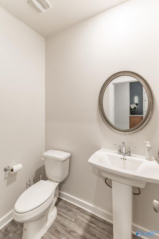 3210 Northfield Lane, Huntsville, AL 35805