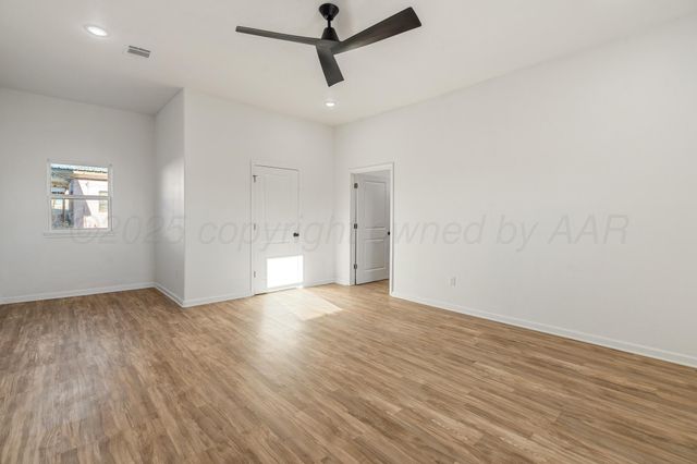 220 Sims Street, Clarendon, TX 79226