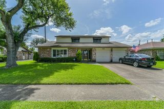 7622 Eichler Drive, Houston, TX 77036