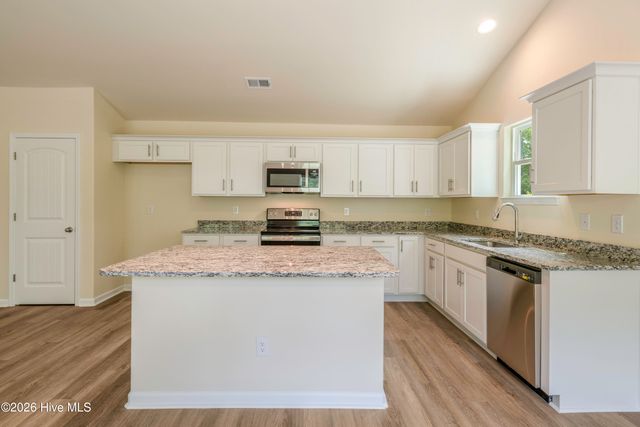 2567 Provence Drive SE Drive Se, Bolivia, NC 28422