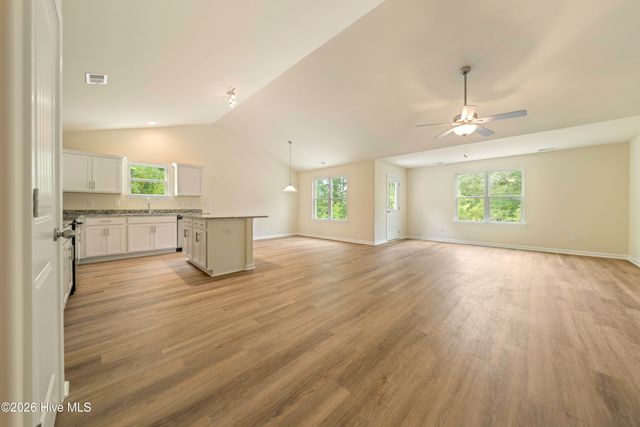 2567 Provence Drive SE Drive Se, Bolivia, NC 28422
