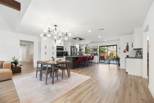 1754 Conrad Sauer Drive, Houston, TX 77043