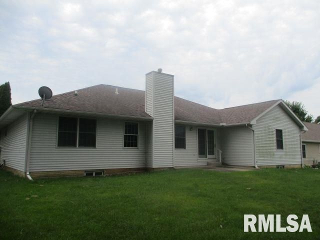 148 CRACKLEWOOD Lane, East Peoria, IL 61611