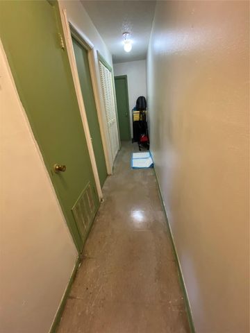 7625 SW 10th Street, North Lauderdale, FL 33068