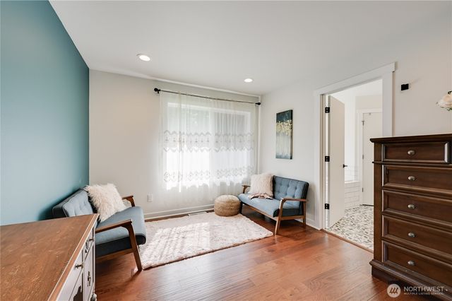 26504 33rd Avenue NE, Arlington, WA 98223