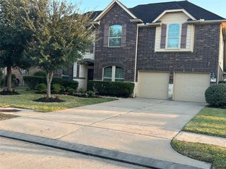 7936 Lake Commons Drive, Rosenberg, TX 77469