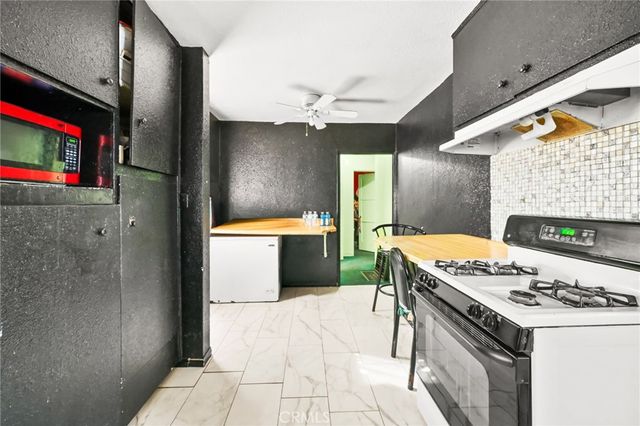 803 N Grandee, Compton, CA 90220