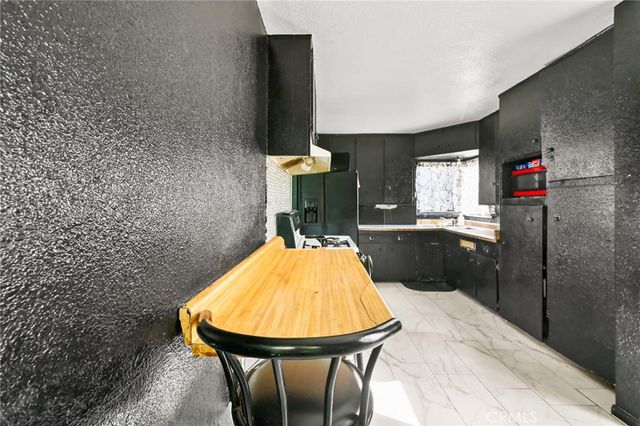 803 N Grandee, Compton, CA 90220