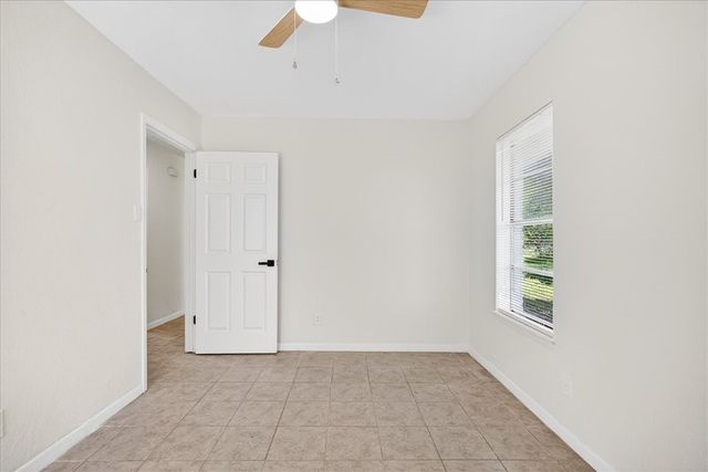 510 Blanco St, Taft, TX 78390