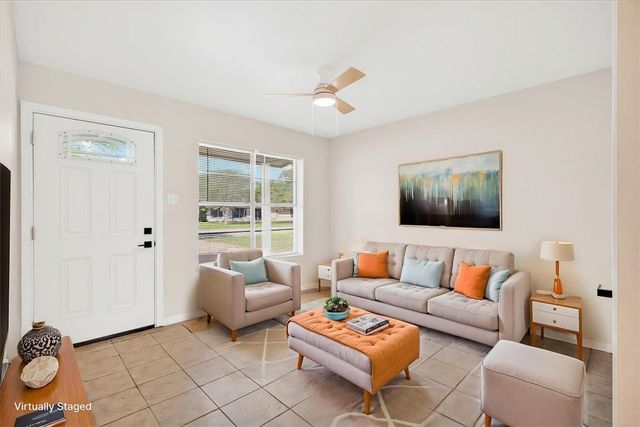 510 Blanco St, Taft, TX 78390