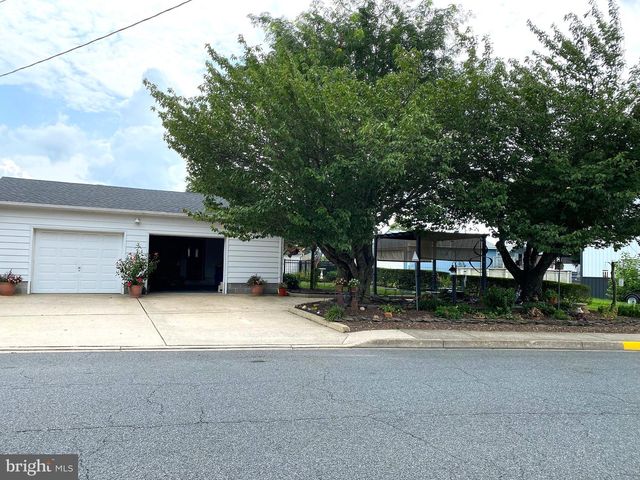 501 CENTER STREET EXT, Harrington, DE 19952