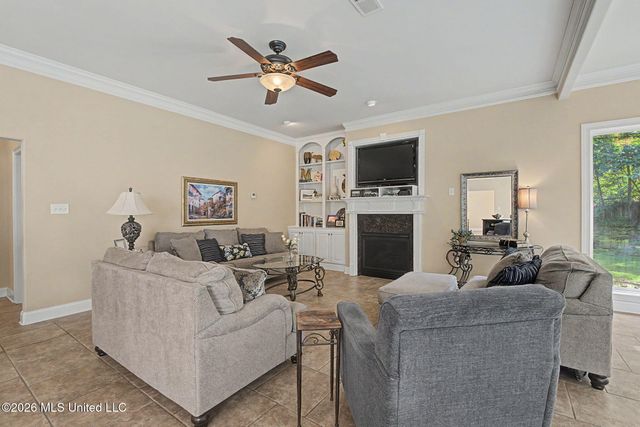 8465 Belmor Lakes Drive, Olive Branch, MS 38654