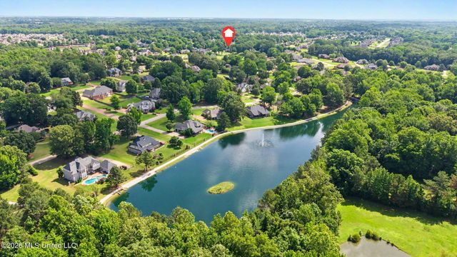 8465 Belmor Lakes Drive, Olive Branch, MS 38654