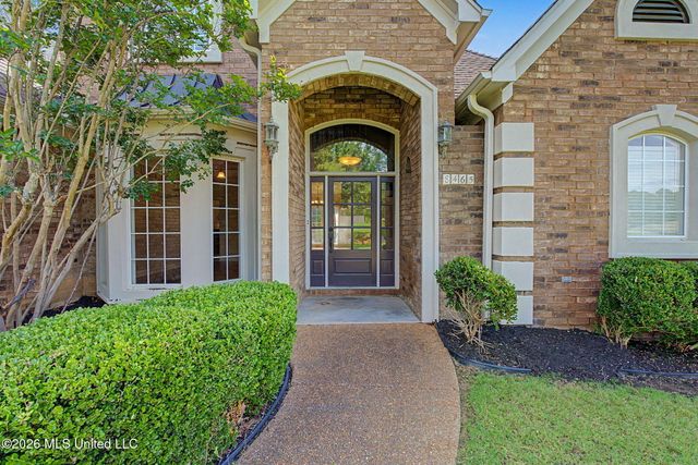 8465 Belmor Lakes Drive, Olive Branch, MS 38654