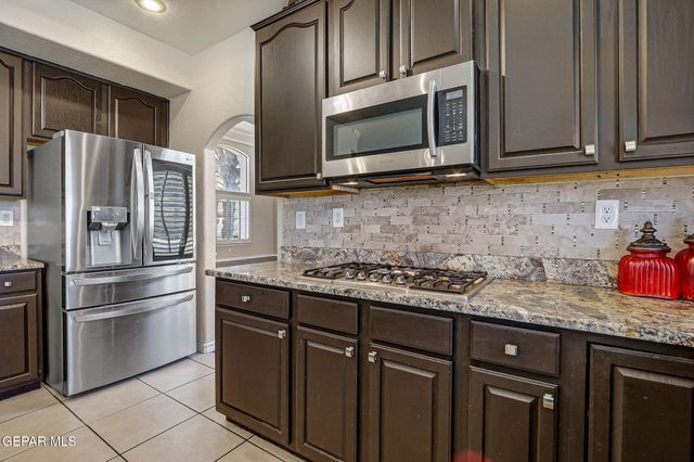 6444 CALLE PLACIDO Drive, El Paso, TX 79912