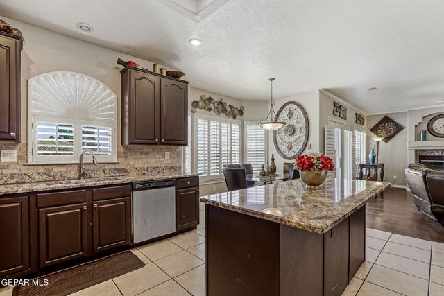 6444 CALLE PLACIDO Drive, El Paso, TX 79912