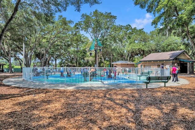 604 CASA PARK A COURT, Winter Springs, FL 32708
