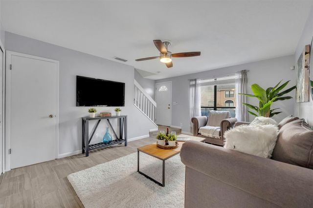 604 CASA PARK A COURT, Winter Springs, FL 32708