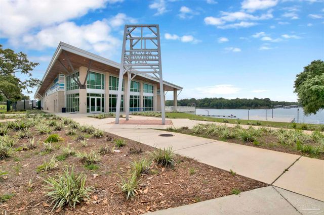 1306 E Hernandez St, Pensacola, FL 32503