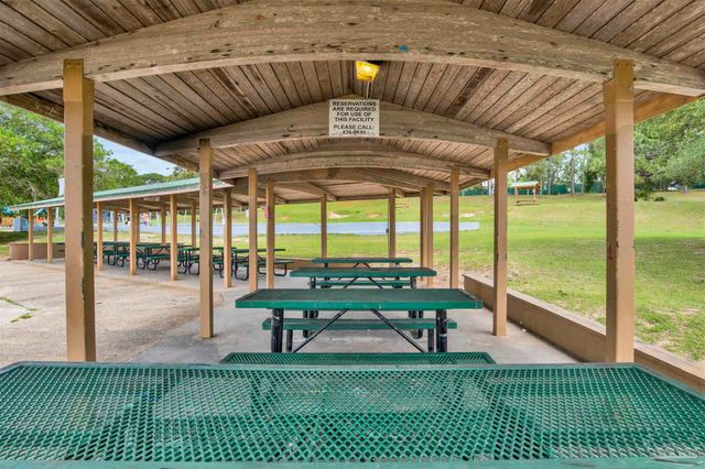 1306 E Hernandez St, Pensacola, FL 32503