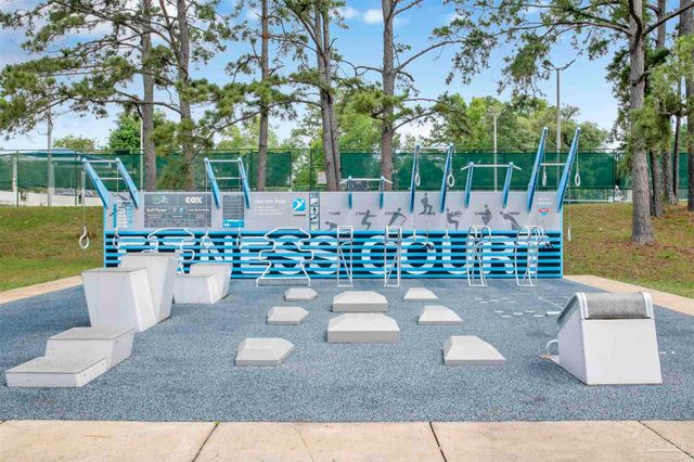 1306 E Hernandez St, Pensacola, FL 32503