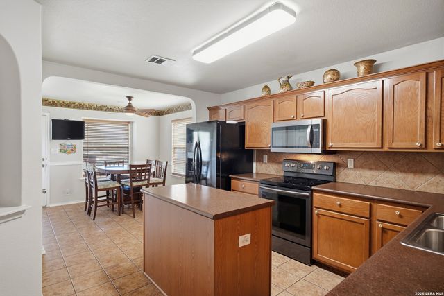 3345 BLUEBIRD RDG, New Braunfels, TX 78130