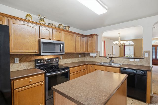 3345 BLUEBIRD RDG, New Braunfels, TX 78130