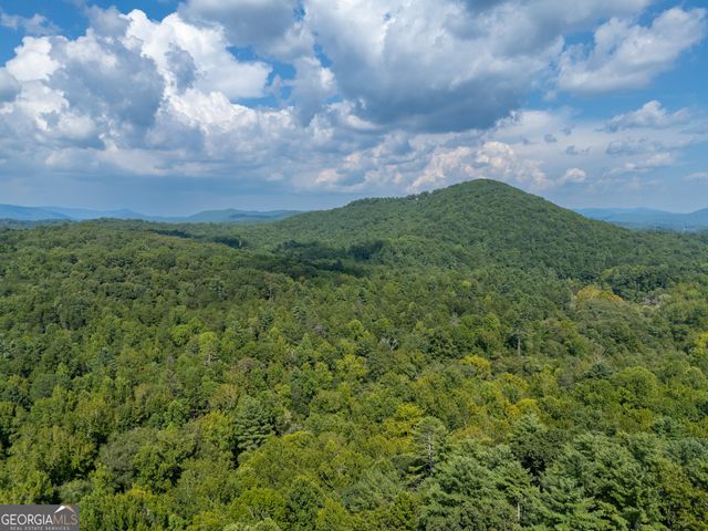266 Enota Drive, Sautee Nacoochee, GA 30571