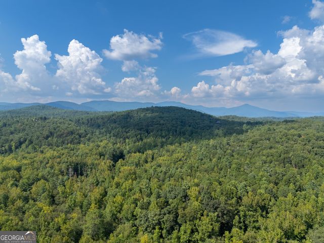 266 Enota Drive, Sautee Nacoochee, GA 30571