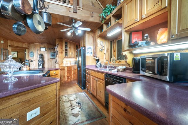 266 Enota Drive, Sautee Nacoochee, GA 30571