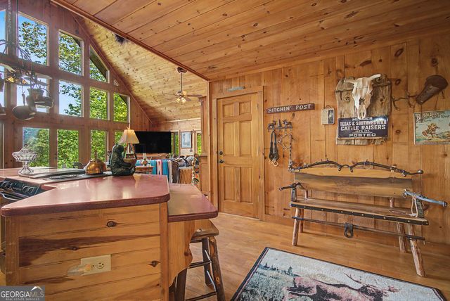 266 Enota Drive, Sautee Nacoochee, GA 30571