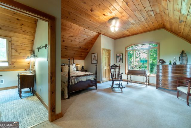 266 Enota Drive, Sautee Nacoochee, GA 30571