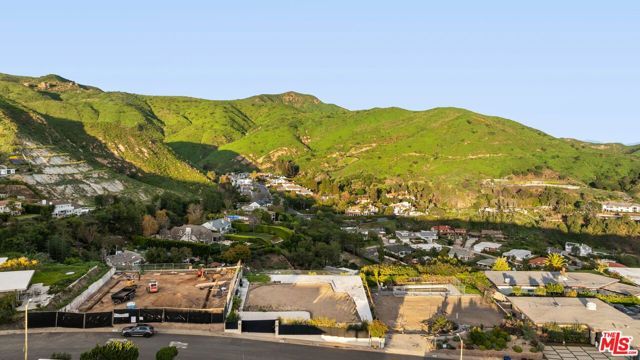 1260 Lachman Lane, Pacific Palisades (los Angeles), CA 90272
