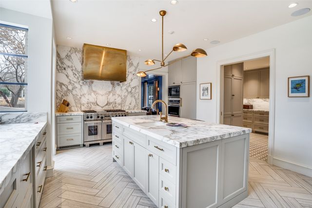 3606 Saint Johns Drive, Highland Park, TX 75205